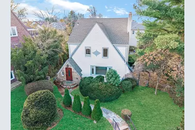 14 Nirvana Avenue, Great Neck, NY 11023 - Photo 1