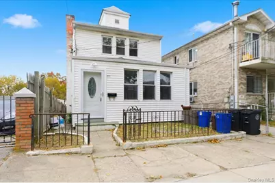 924 Hollywood Avenue, Bronx, NY 10465 - Photo 1