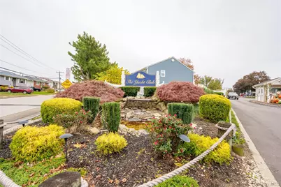 100 Baker Court #15, Island Park, NY 11558 - Photo 1