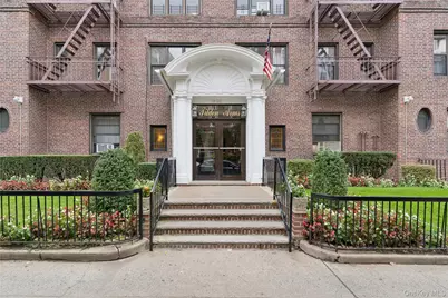 73-20 Austin Street #2E, Forest Hills, NY 11375 - Photo 1