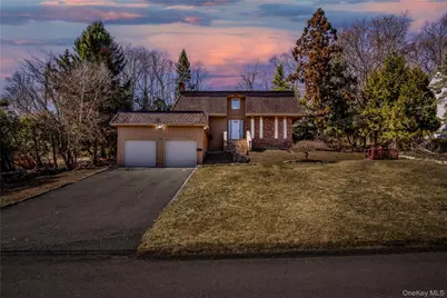 79 Tennyson Drive, Nanuet, NY 10954 - Photo 1