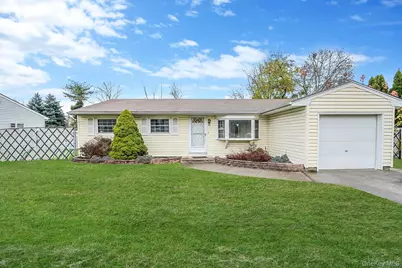 98 Rose Place, Selden, NY 11784 - Photo 1