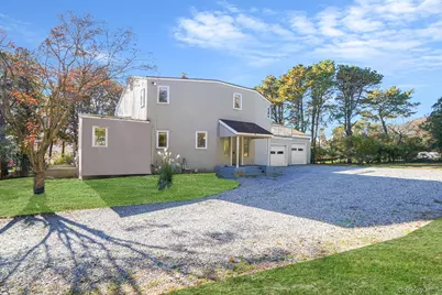 290 Montauk Highway, Southampton, NY 11968 - Photo 1