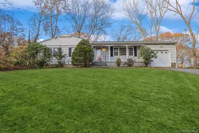 15 Mobrey Lane, Smithtown, NY 11787 - Photo 1