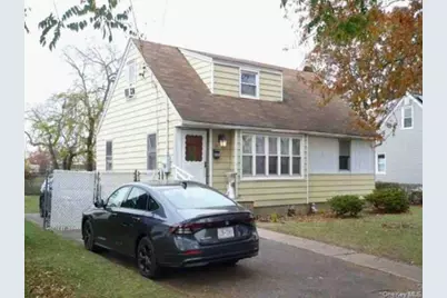 650 Winthrop Drive, Uniondale, NY 11553 - Photo 1