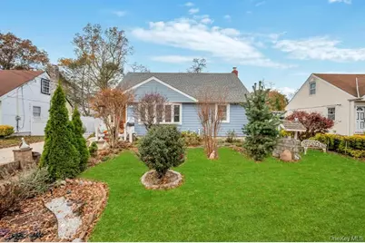 626 Winthrop Drive, Uniondale, NY 11553 - Photo 1