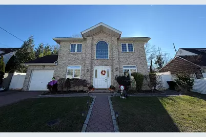 23 Arizona Avenue, Syosset, NY 11791 - Photo 1