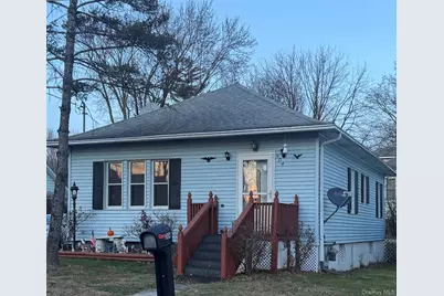 304 Clark Place, Maybrook, NY 12543 - Photo 1