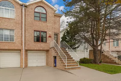 111 Elmbank Street, New York, NY 10312 - Photo 1