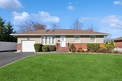 7 Joyce Lane, Commack, NY 11725 - Photo 1