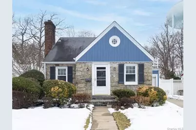 1746 Rockville Drive, Baldwin, NY 11510 - Photo 1