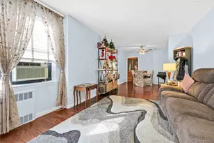 26-25 141st St, Flushing, NY 11354 - Photo 2