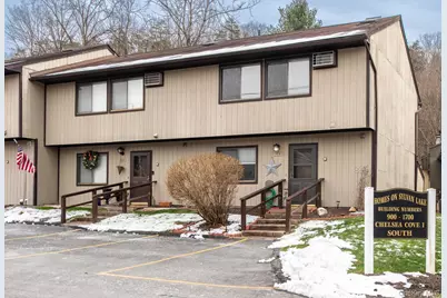 908 Chelsea Cove S, Hopewell Junction, NY 12533 - Photo 1