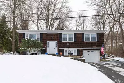 39 Worthington Drive W, Carmel, NY 10512 - Photo 1