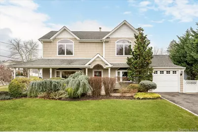 8 Hillside Lane, Syosset, NY 11791 - Photo 1