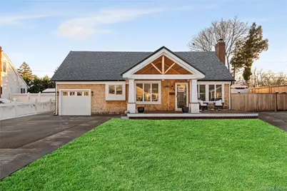 60 Pickwick Lane, North Babylon, NY 11703 - Photo 1