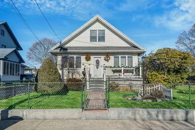 4 W William Street, Bay Shore, NY 11706 - Photo 1