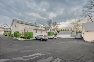 17 Fairview St, Huntington, NY 11743 - Photo 22