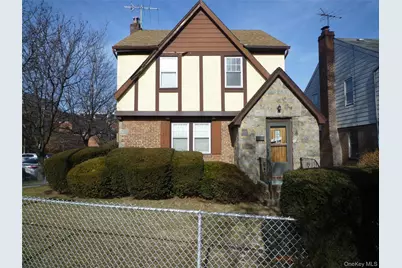 141-11 Booth Memorial Avenue, Flushing, NY 11355 - Photo 1