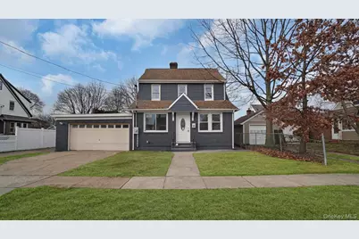 39 Acacia Avenue, Hempstead, NY 11550 - Photo 1