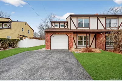 21 Green Avenue, Valley Cottage, NY 10989 - Photo 1