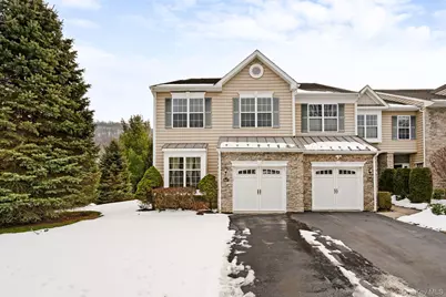 947 Huntington Drive, Fishkill, NY 12524 - Photo 1