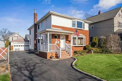 83 W Valley Stream Boulevard, Valley Stream, NY 11580 - Photo 1