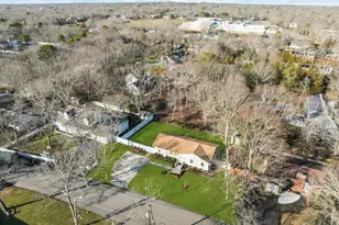 79 School St, Hampton Bays, NY 11946 - Photo 32