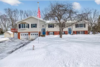 32 Louise Lane, Hopewell Junction, NY 12533 - Photo 1