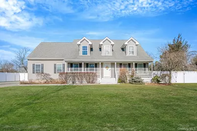 4 Danamarie Lane, Patchogue, NY 11772 - Photo 1