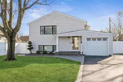 2 Udalia Road, West Islip, NY 11795 - Photo 1
