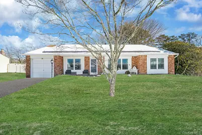 68 Sequoia Way, Holbrook, NY 11741 - Photo 1