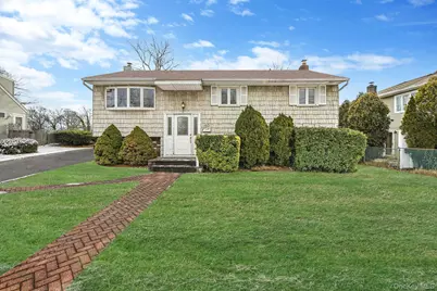 60 Liberty Avenue, North Babylon, NY 11703 - Photo 1