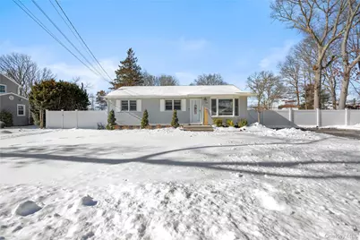 144 Avenue A, Holbrook, NY 11741 - Photo 1