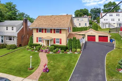 629 Hillside Avenue, Mamaroneck, NY 10543 - Photo 1