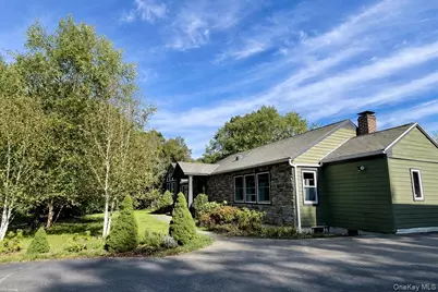 95 Lakeview Avenue, Kingston, NY 12401 - Photo 1