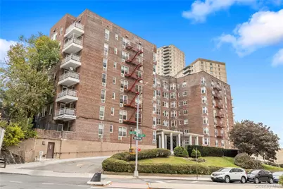 601 Kappock Street #2D, Bronx, NY 10463 - Photo 1