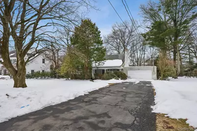 7 Mayflower Road, Scarsdale, NY 10583 - Photo 1