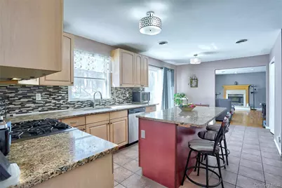 27 Red Schoolhouse Road, Spring Valley, NY 10977 - Photo 10