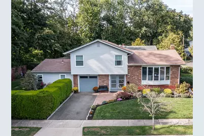 1 James Avenue, Port Washington, NY 11050 - Photo 1