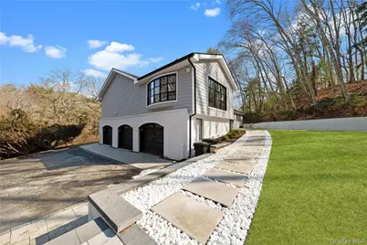 111 Mill River Road, Upper Brookville, NY 11771 - Photo 1
