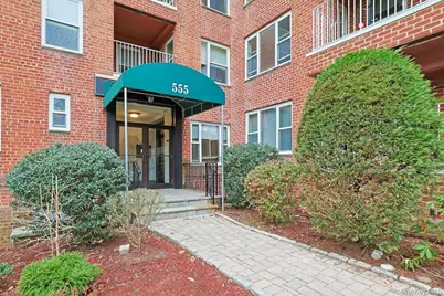 555 Broadway #6E, Hastings on Hudson, NY 10706 - Photo 1