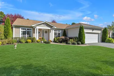 39 Hamlet Woods Drive, Saint James, NY 11780 - Photo 1