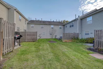 256 Quassaick Avenue #7, New Windsor, NY 12553 - Photo 20