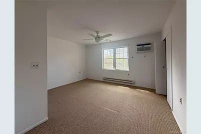 1000 9th Street #H61, Greenport, NY 11944 - Photo 6
