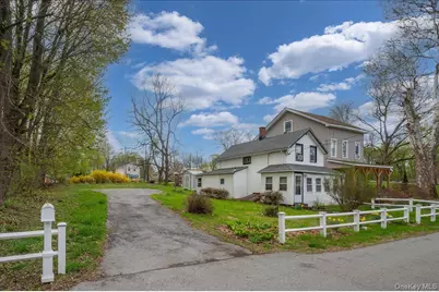 35 Fallkill Avenue, Poughkeepsie, NY 12601 - Photo 1