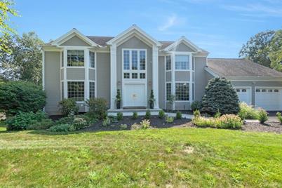 10 Stonington Heights, Briarcliff Manor, NY 10510 - Photo 1