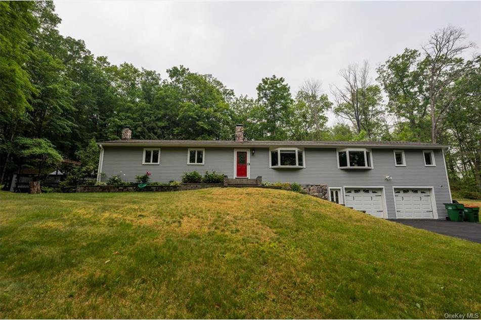 28 Mill Ln, Pleasant Valley, NY 12569 MLS H6255092 Coldwell Banker