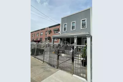 673 Oakland Place, Bronx, NY 10457 - Photo 1