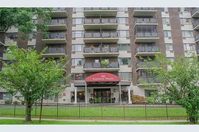 160 Academy Street #9L, Poughkeepsie, NY 12401 - Photo 1